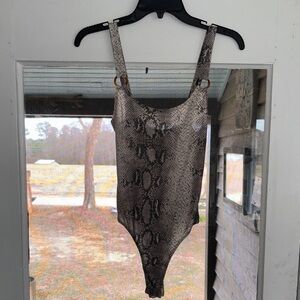 Audrey Snake Print Bodysuit - Gray and Black